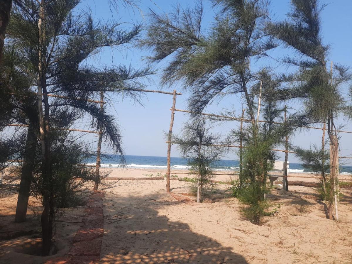 Raapan Beach Resort Malvan Exterior photo